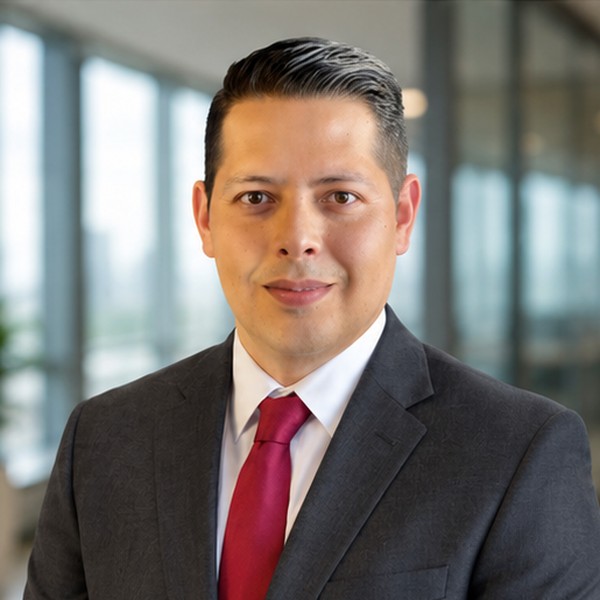 Edgar Villarreal, PE